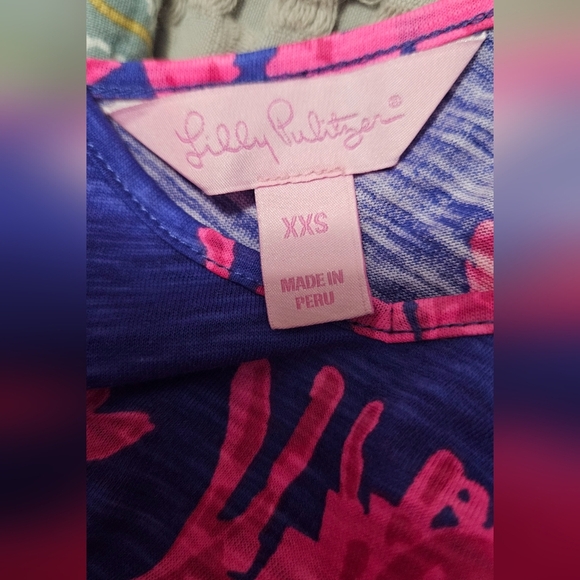 LILLY PULITZER Gigi V Neck Tank In Giraffe Iris/pink. Size XXS - Picture 4 of 10
